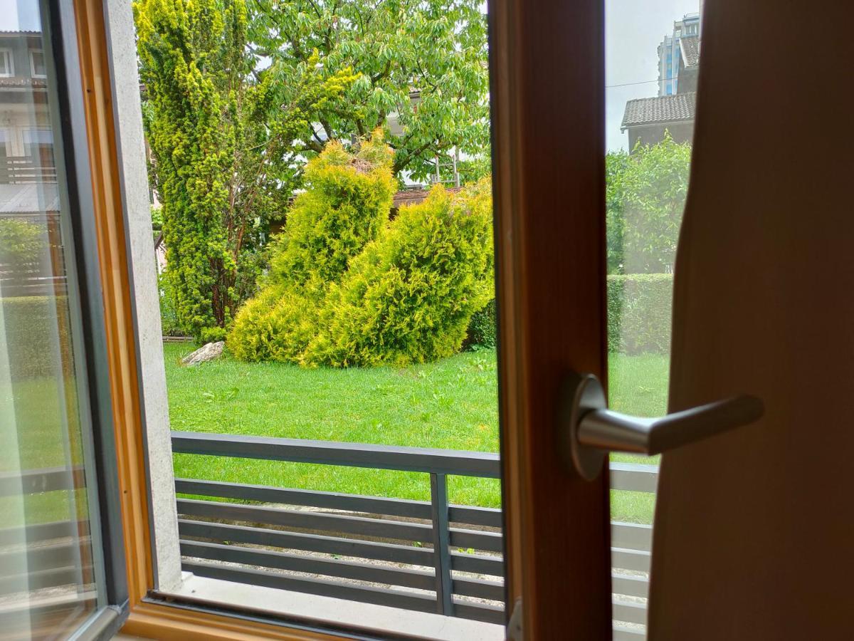 Rooms And Apartment Na Poljani Škofja Loka المظهر الخارجي الصورة