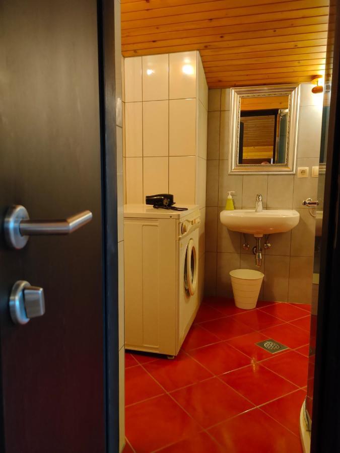 Rooms And Apartment Na Poljani Škofja Loka المظهر الخارجي الصورة