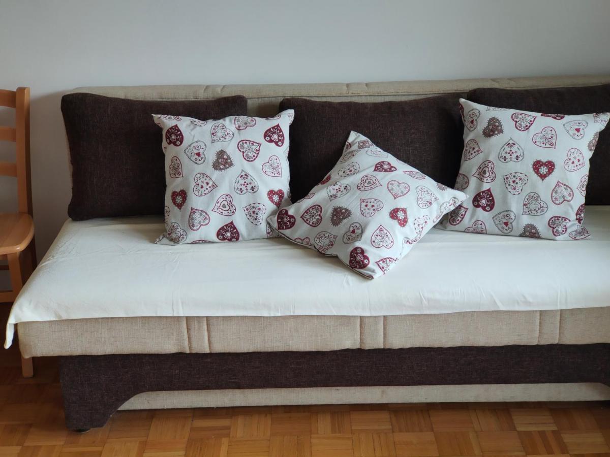 Rooms And Apartment Na Poljani Škofja Loka المظهر الخارجي الصورة
